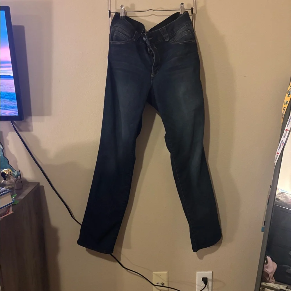 Democracy “Ab”solution® Booty Lift Straight Leg Jeans – Indigo Denim – Size 10 - Picture 9 of 10